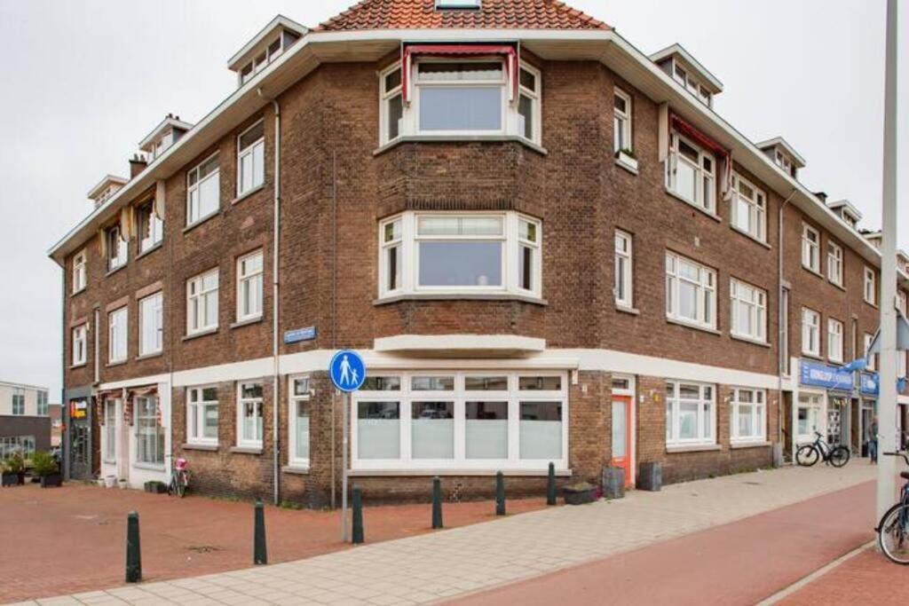 Luxury Apartment Within 30 Meters Of The Harbour Scheveningen Гаага Экстерьер фото